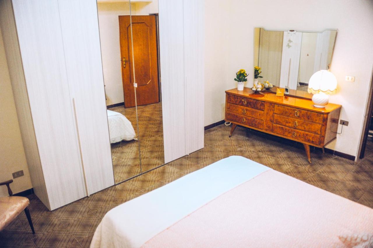 Ferienwohnung La Casa Dei Colori Giovinazzo Exterior foto