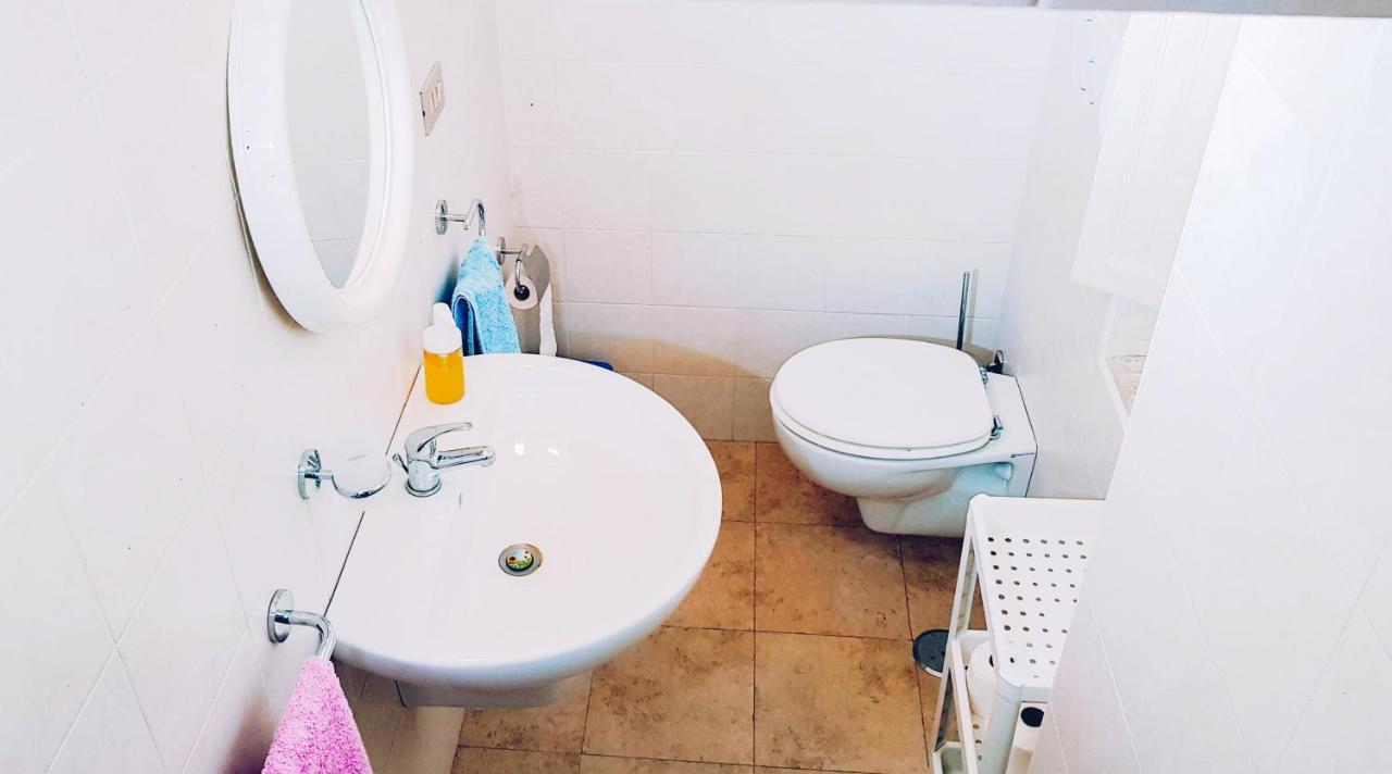 Ferienwohnung La Casa Dei Colori Giovinazzo Exterior foto